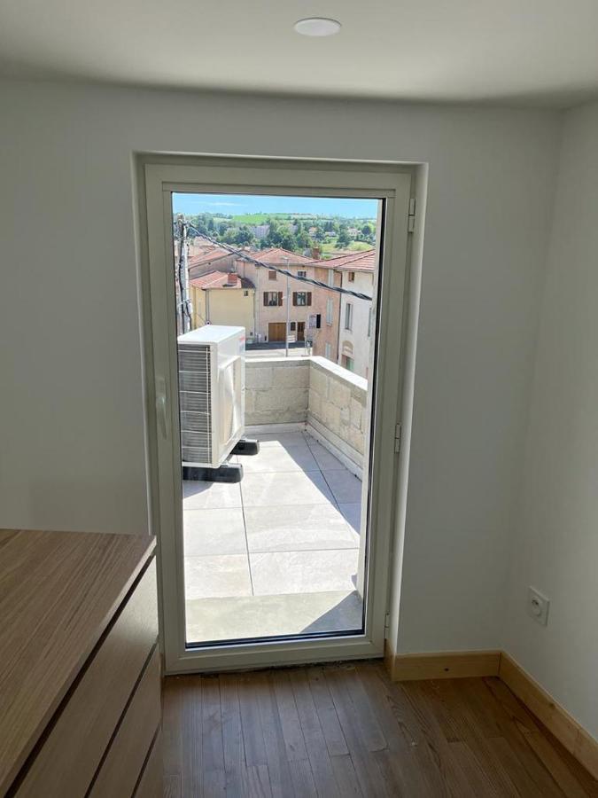 Superbe Maison De Ville, Renovee A 15 Min De Lyon Saint-Symphorien-dʼOzon Exterior foto